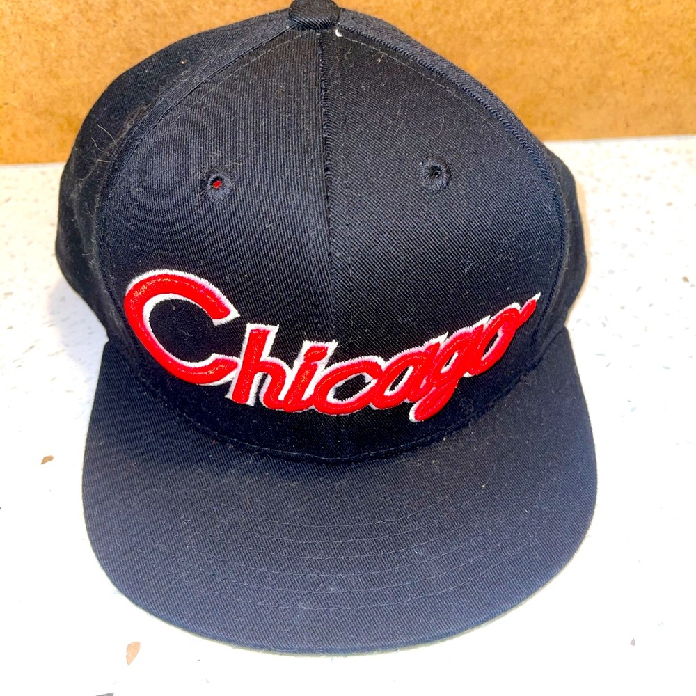 Black & Red Chicago Bulls SnapBack